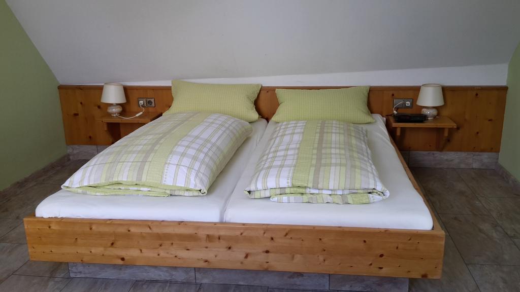 Gasthof Kreuz Hotel Хайтерсхайм Екстериор снимка