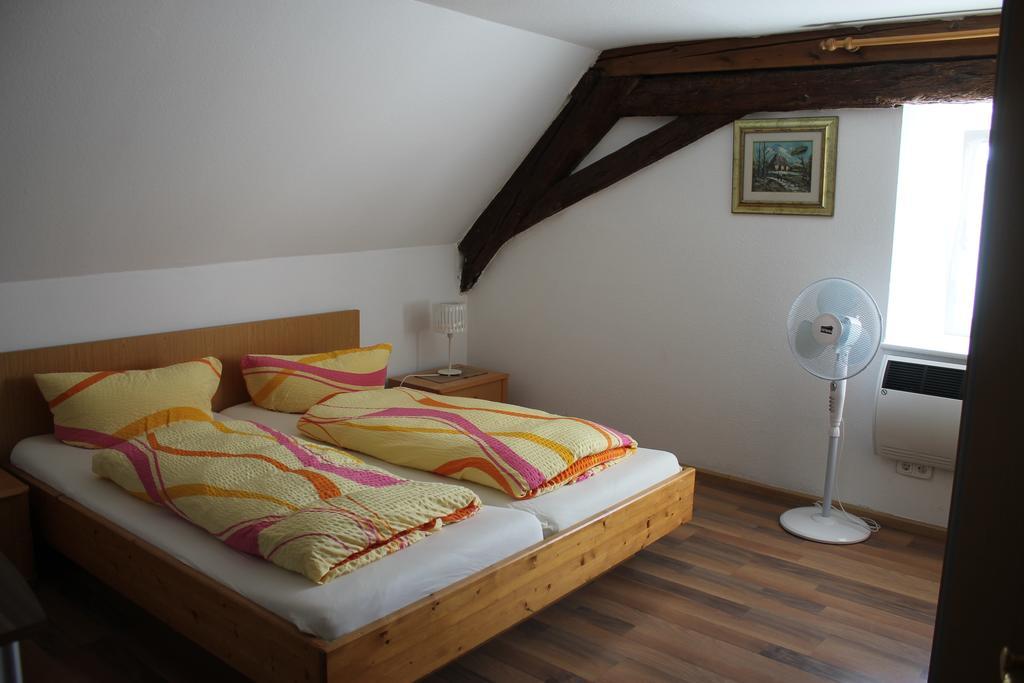 Gasthof Kreuz Hotel Хайтерсхайм Екстериор снимка