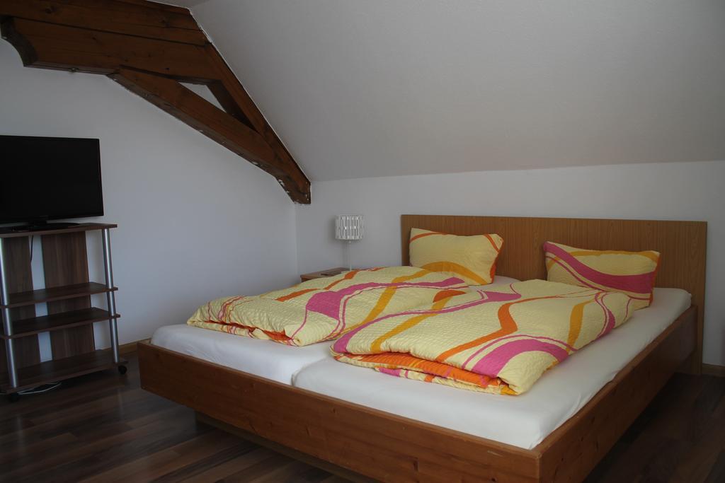 Gasthof Kreuz Hotel Хайтерсхайм Екстериор снимка