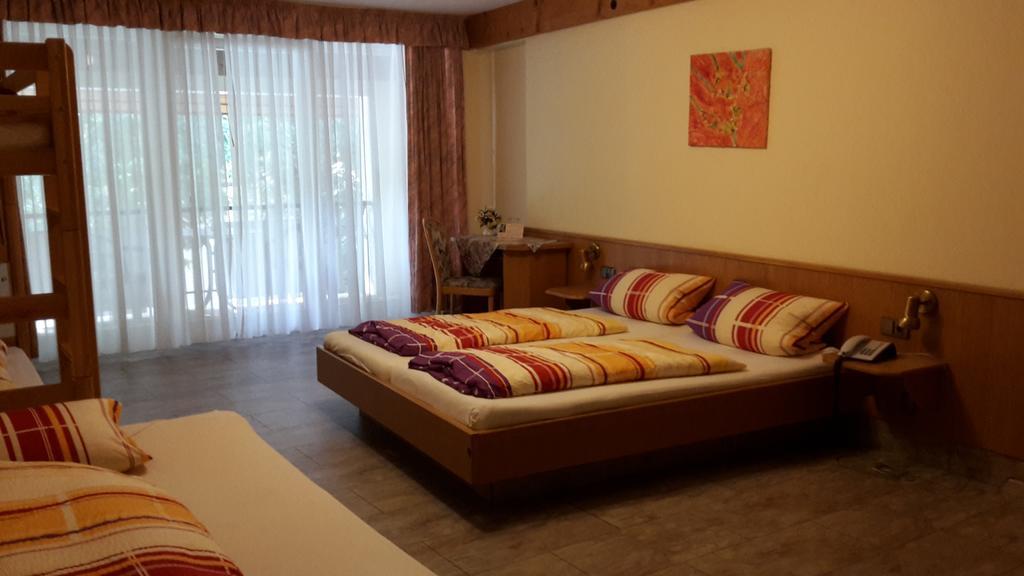 Gasthof Kreuz Hotel Хайтерсхайм Екстериор снимка