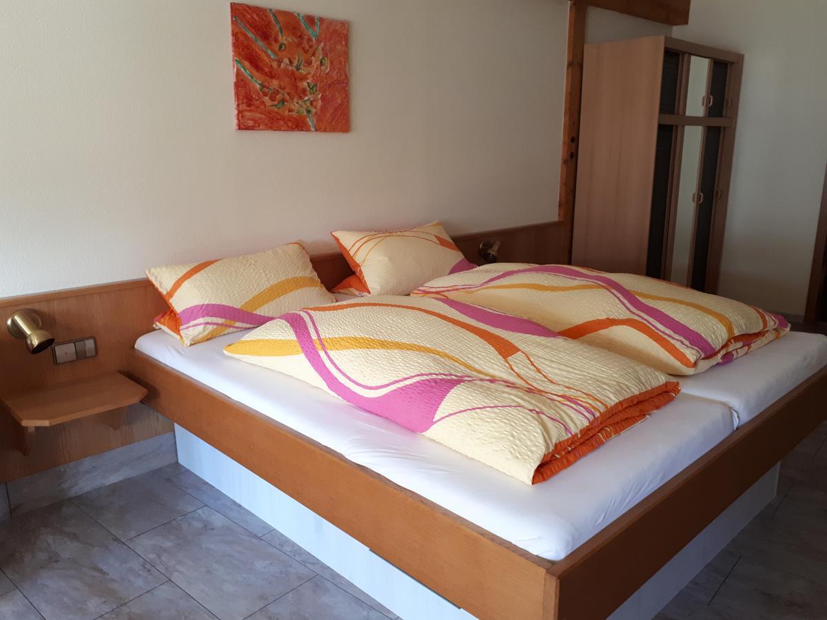 Gasthof Kreuz Hotel Хайтерсхайм Стая снимка